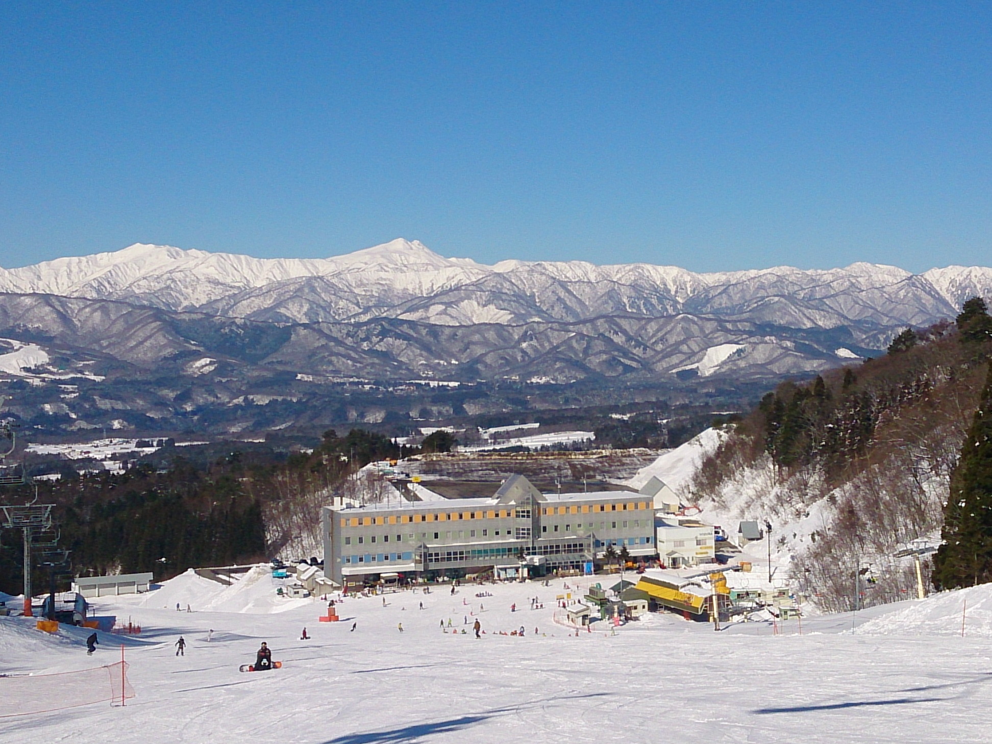 ゲレンデの広大な景色