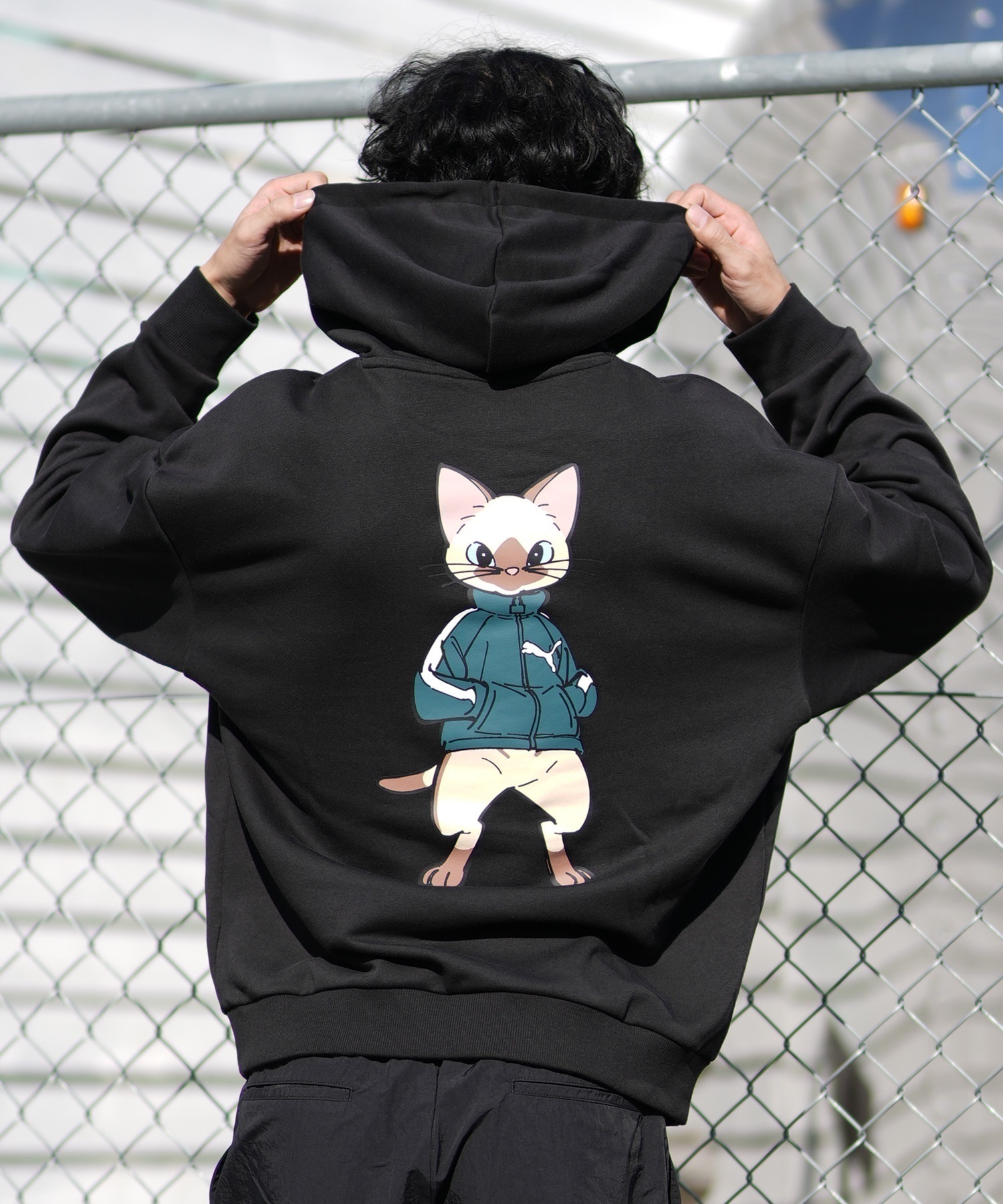 PUMA プーマ プルオーバー パーカー メンズ モンスターハンターワイルズ コラボレーション 636483(01-S)