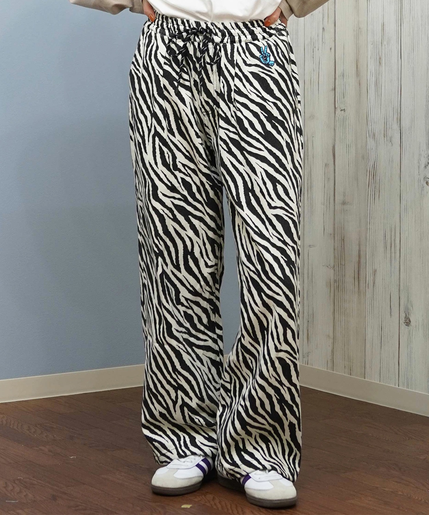 SANTACRUZ サンタクルーズ ロングパンツ レディース ヒョウ柄 レオパード柄 ゼブラ柄 チノ ワークパンツ 502254531(LEOBR-M)