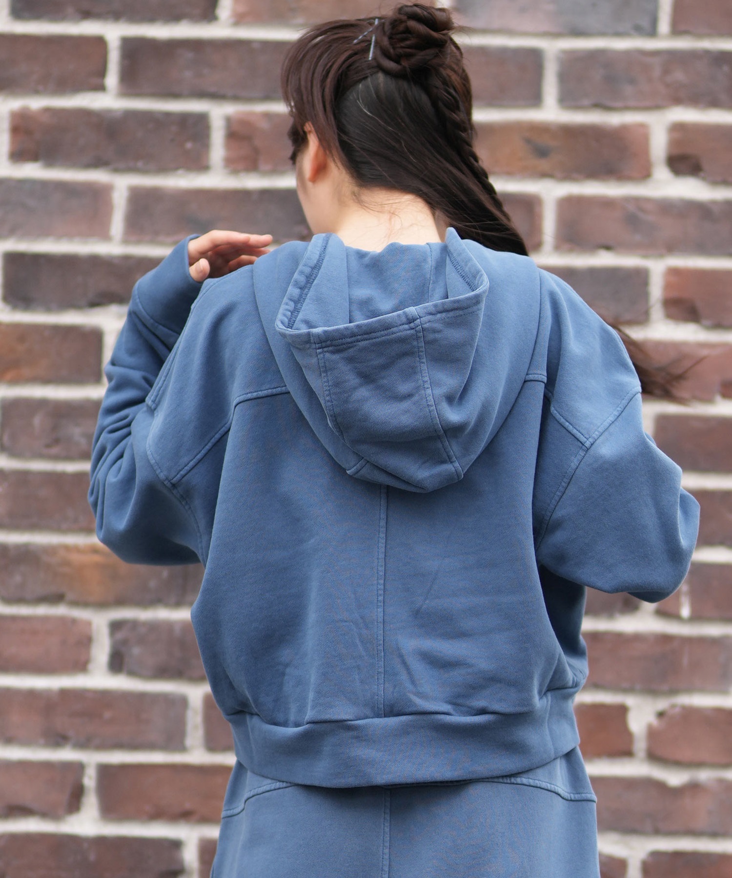 Hurley ハーレー ジップアップ パーカー レディース ワンポイント ロゴ 裏毛 SWEAT PIGMENT FZ HOODIE WCFF252030(ANVY-M)