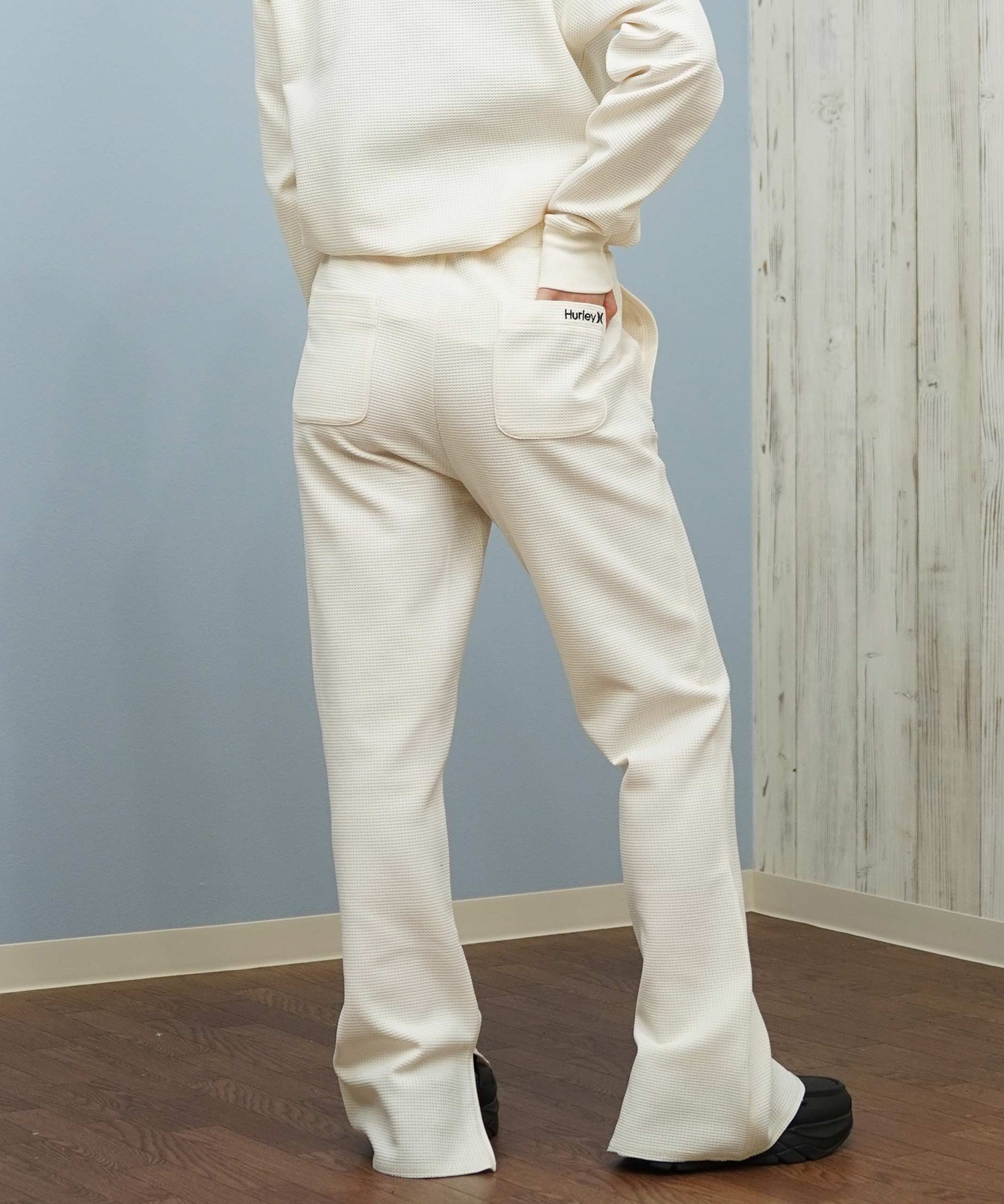Hurley ハーレー ロングパンツ レディース サーマル ワッフル素材 ロゴ ワンポイント セットアップ対応 THERMAL PANTS WCPT252049(OWHT-M)