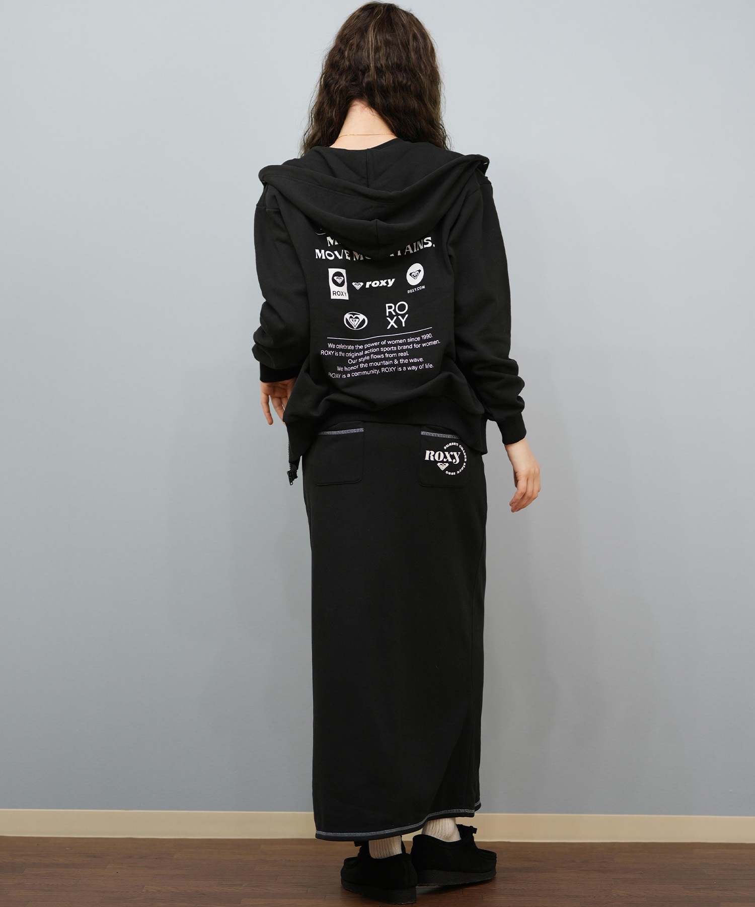 ROXY ロキシー ジップアップ パーカー レディース バックプリント ロゴ HISTORICAL LOGO ZIP HOODIE RZP254027(BLK-M)