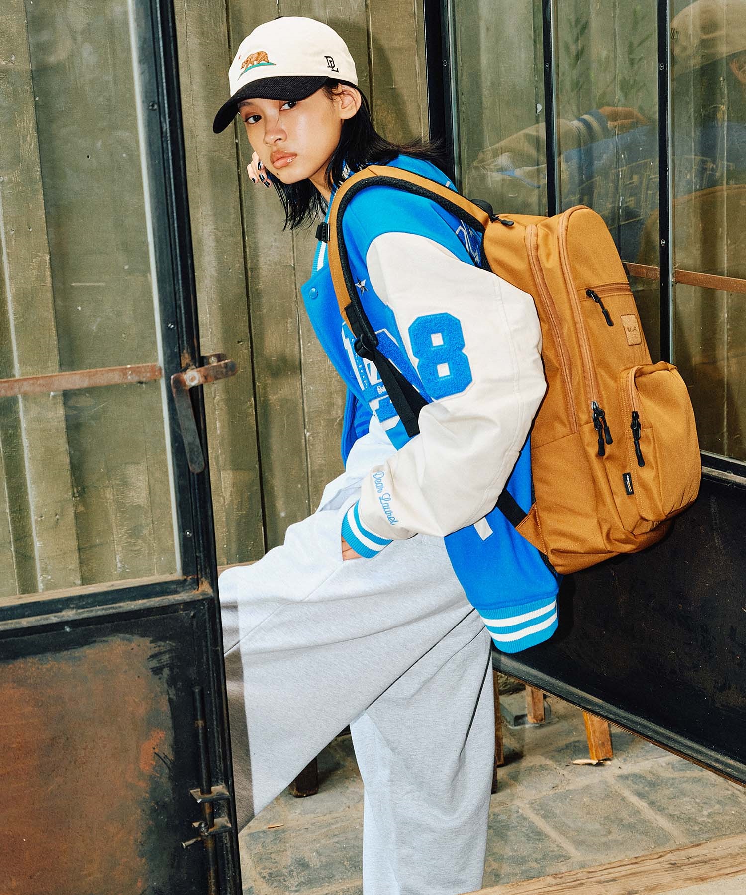 DEAR LAUREL ディアローレル バックパック リュック リュックサック 29L ADAPT PACK DL25F10201(BEIGE-ONE)