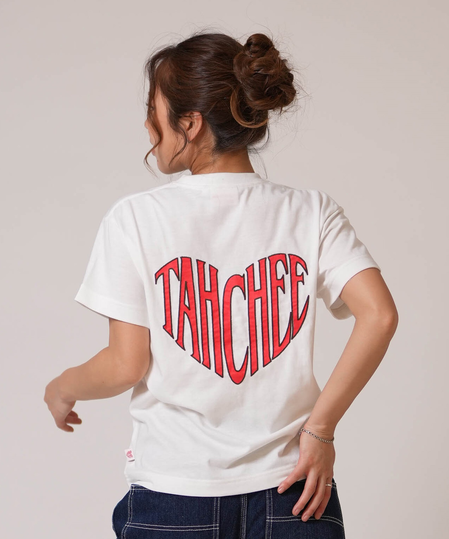TAHCHEE ターチー 半袖 Tシャツ レディース バックプリント TC260900-01(BLACK-M)