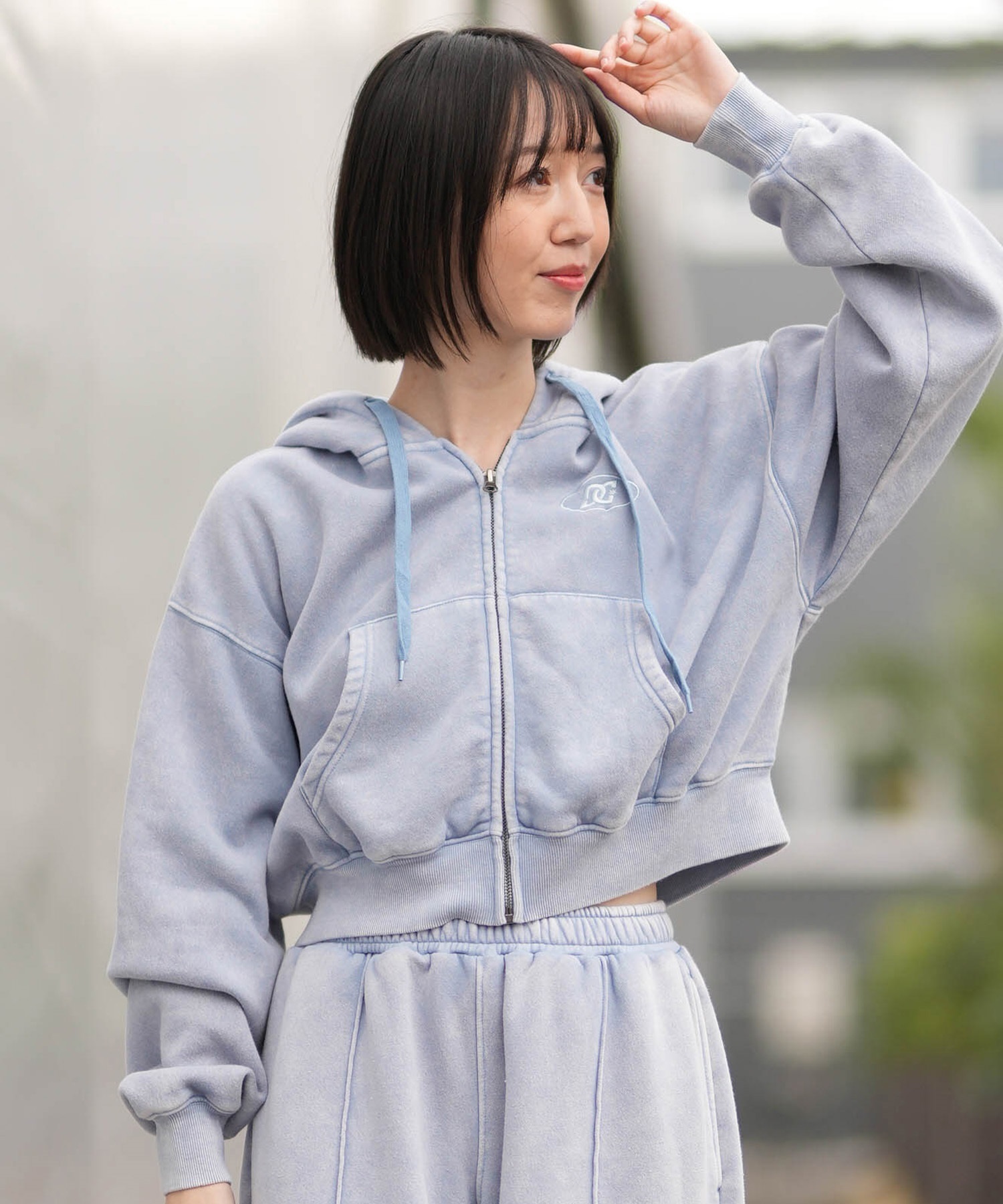 DC ディーシー ジップアップ パーカー レディース クロップド丈 ショート丈 26 WS HIDDEN SHORT Z LZH261309(BKS-M)