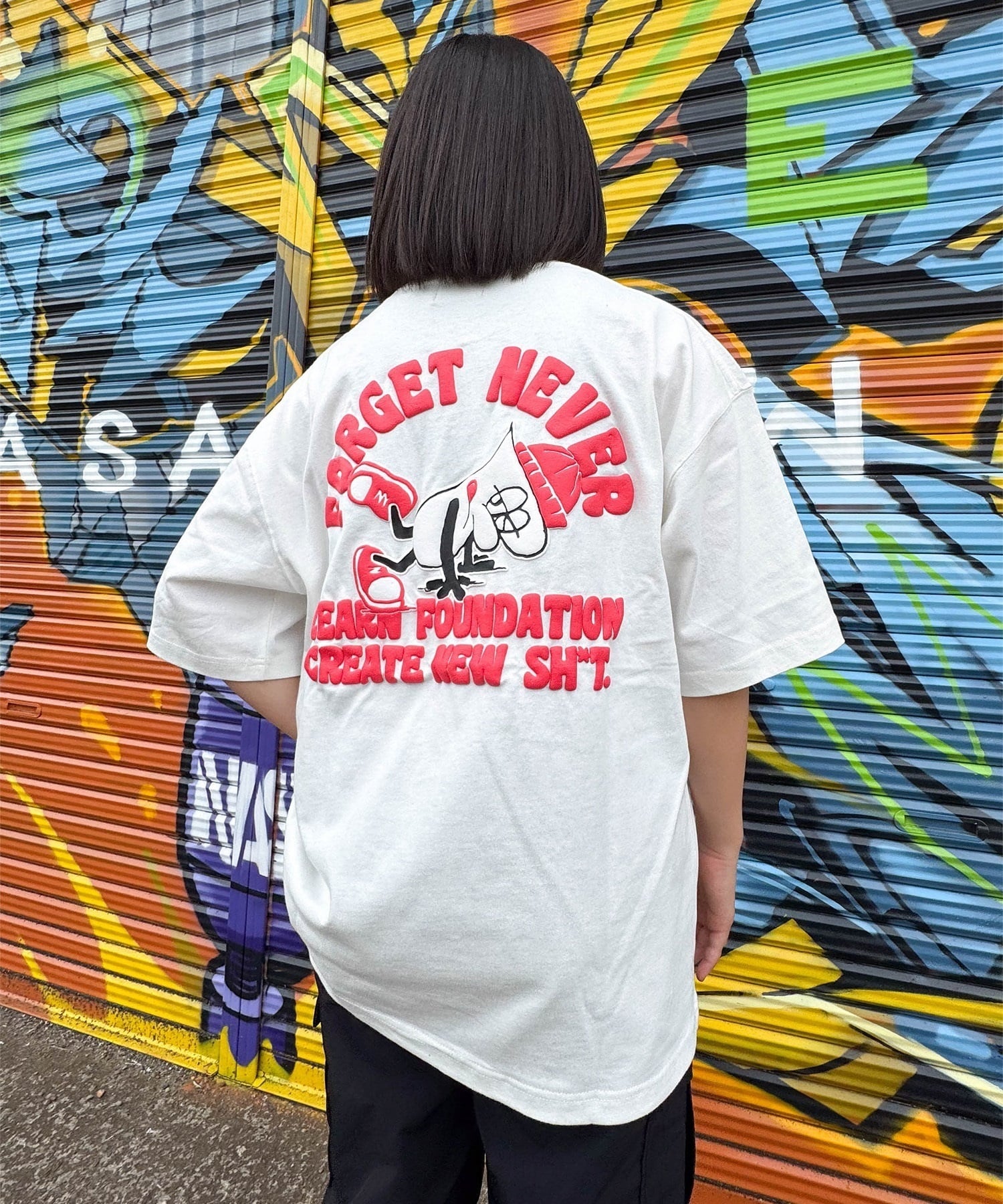 FORGET NEVER フォーゲットネバー コラボレーション 半袖 Tシャツ メンズ バックプリント 263OO1ST943FN ムラサキスポーツ限定(WHT-M)